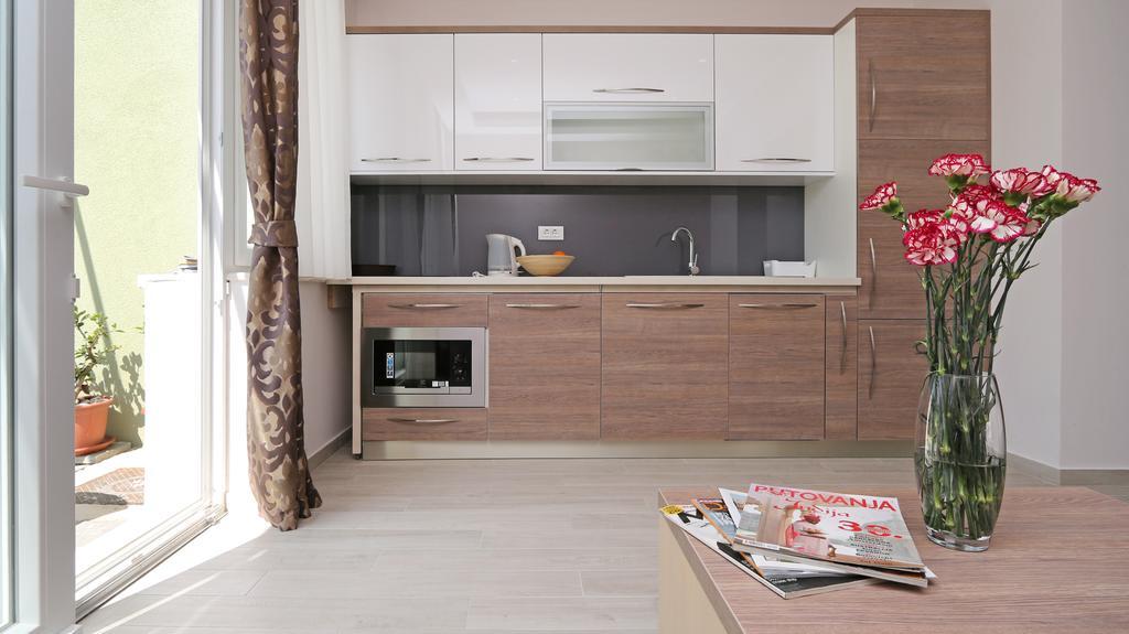 Apartments Hermes Тучепи Экстерьер фото