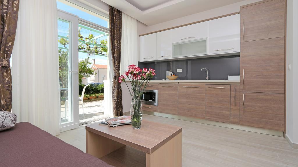 Apartments Hermes Тучепи Экстерьер фото