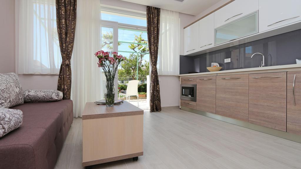 Apartments Hermes Тучепи Экстерьер фото