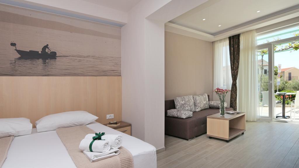 Apartments Hermes Тучепи Экстерьер фото